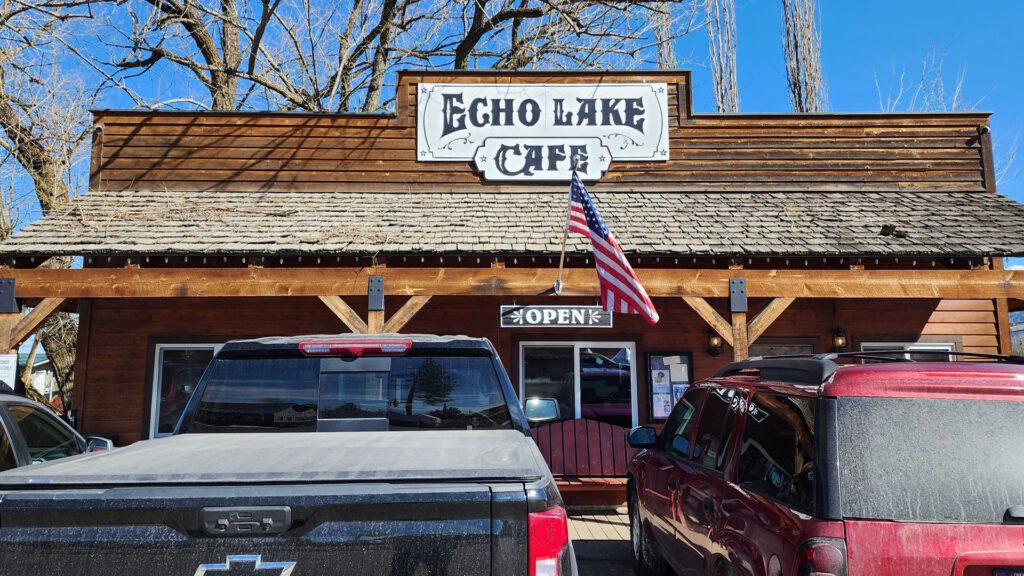 Echo Lake Café