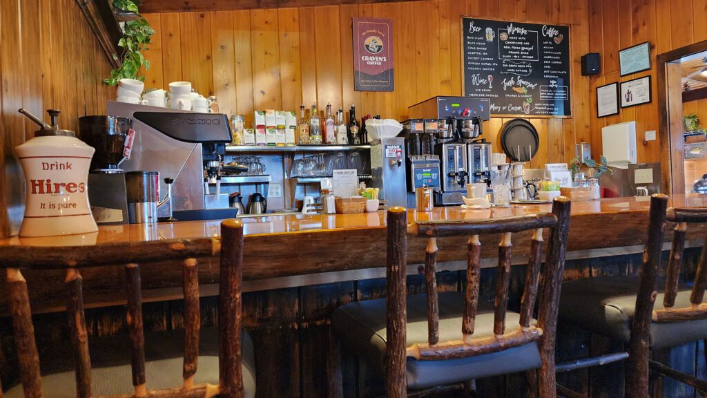 Echo Lake Café coffee bar